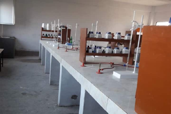 Mahrishi College of Pharmacy campus in Kaushambi, Uttar Pradesh, India — photo 1