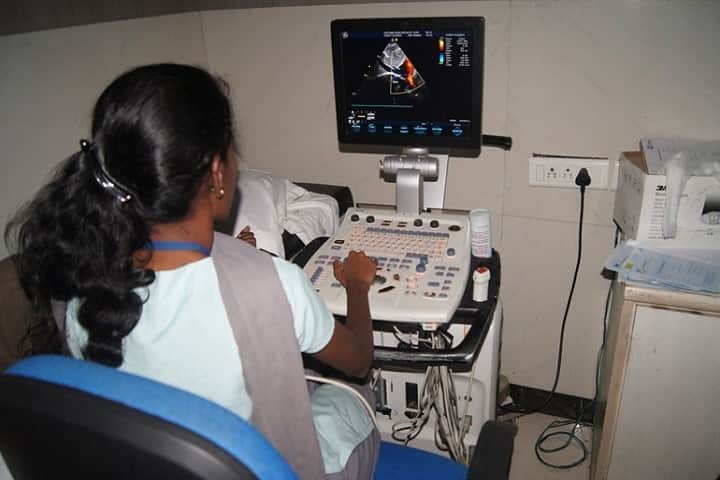 Chettinad Hospital and Research Institute campus in Kelambakkam, Tamil Nadu, India — photo 4