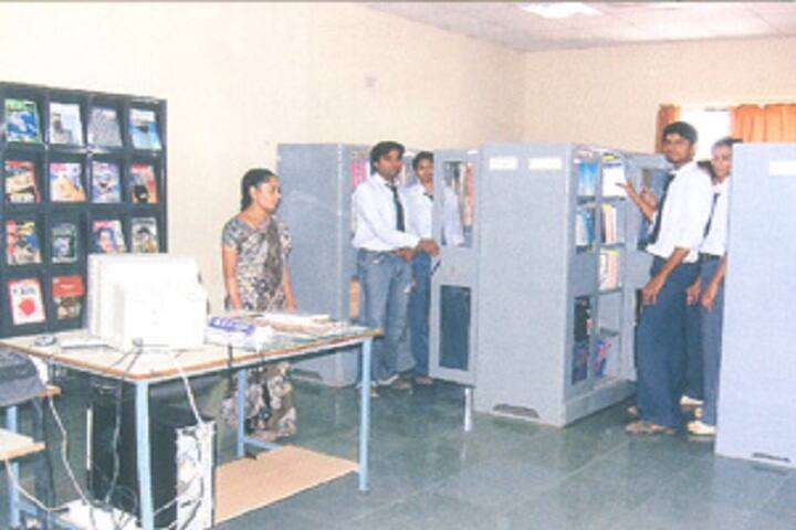 Mahavir Institute of Pharmacy campus in Nashik, Maharashtra, India — photo 3