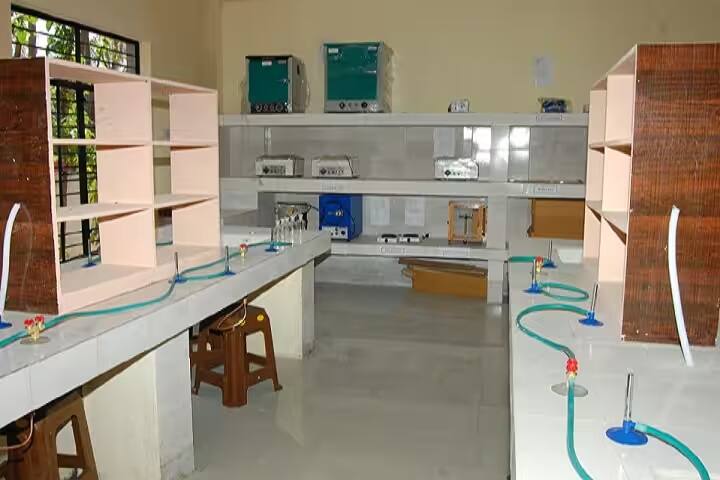 VV College of Pharmacy campus in Saharanpur, Uttar Pradesh, India — photo 3