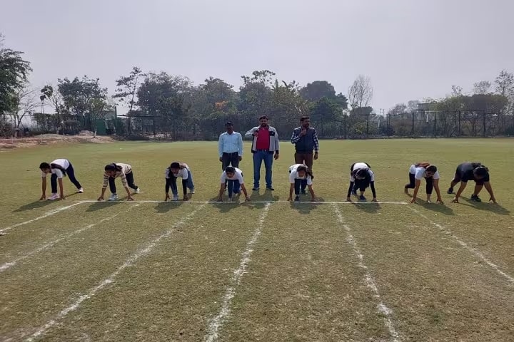 GS College and School of Nursing campus in Hapur, Uttar Pradesh, India — photo 3