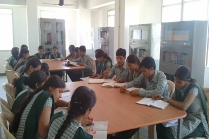 Miracle Nursing College campus in Mandsaur, Madhya Pradesh, India — photo 6