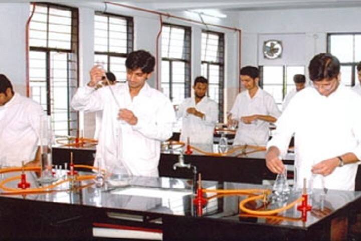 Maharashtra Cosmopolitan Education Society's Allana College of Pharmacy campus in Pune, Maharashtra, India — photo 3