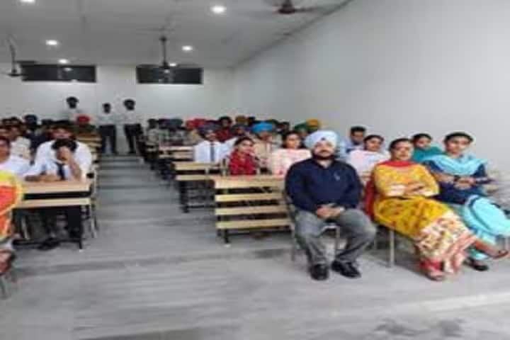 VMS College of Pharmacy campus in Batala, Punjab, India — photo 2