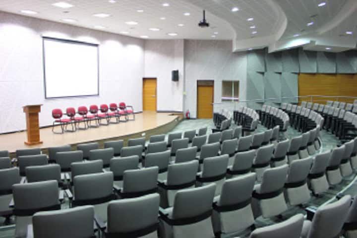 Swami Vivekanand College of Pharmacy campus in Basti, Uttar Pradesh, India — photo 2