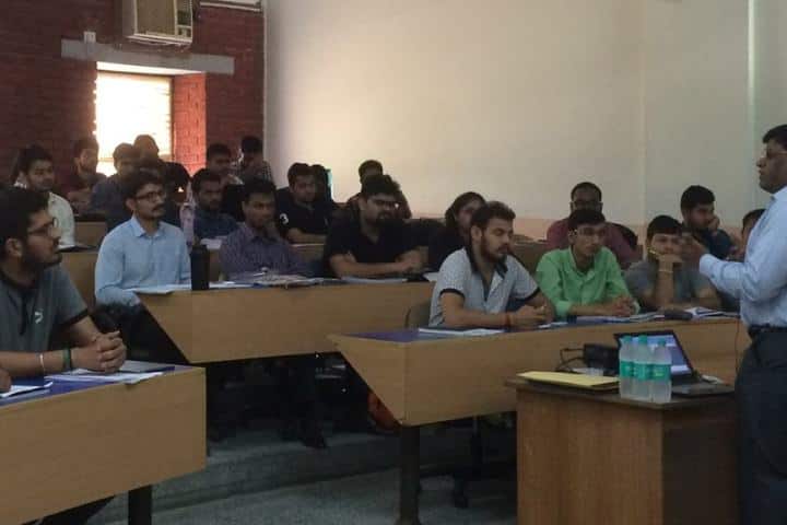 IILM University campus in Gurgaon, Haryana, India — photo 3