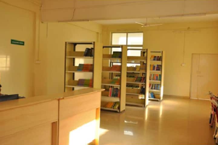 Krishna Foundation's Jaywant Institute of Pharmacy campus in Satara, Maharashtra, India — photo 2