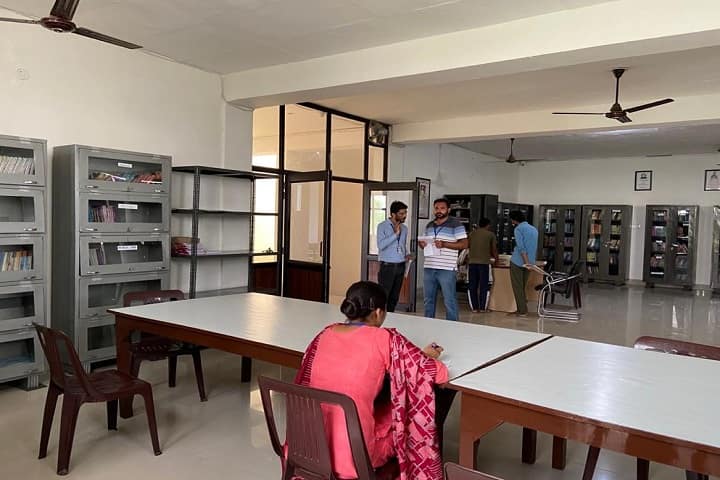 Krishna College of Pharmacy campus in Mansa, Punjab, India — photo 2