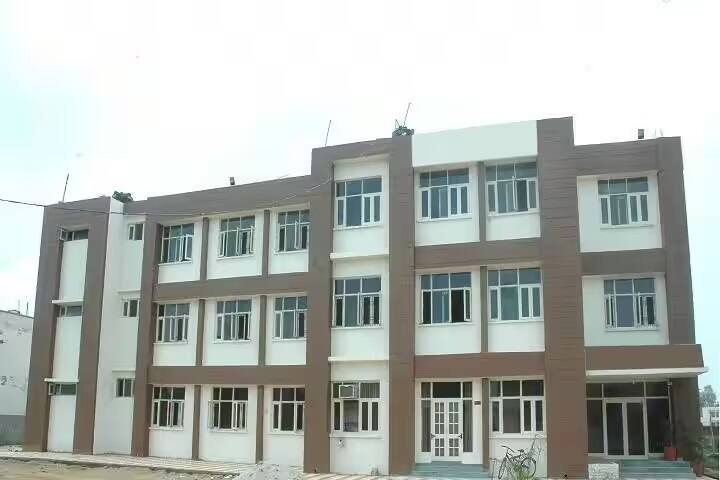 Mata Sahib Kaur Khalsa Girls College of Education campus in Patiala, Punjab, India — photo 6
