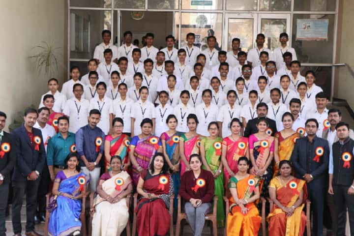 Marathwada Medical and Research Institutes Kamalnayan Bajaj Nursing College campus in Aurangabad, Maharashtra, India — photo 4