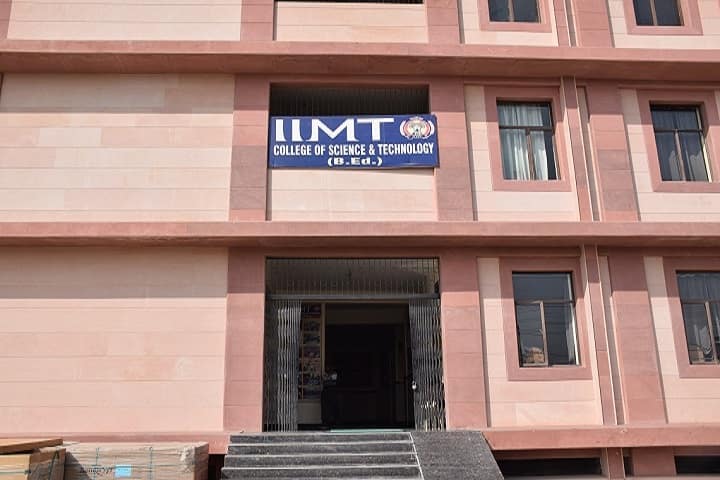IIMT College of Science and Technology campus in Greater Noida, Uttar Pradesh, India — photo 1