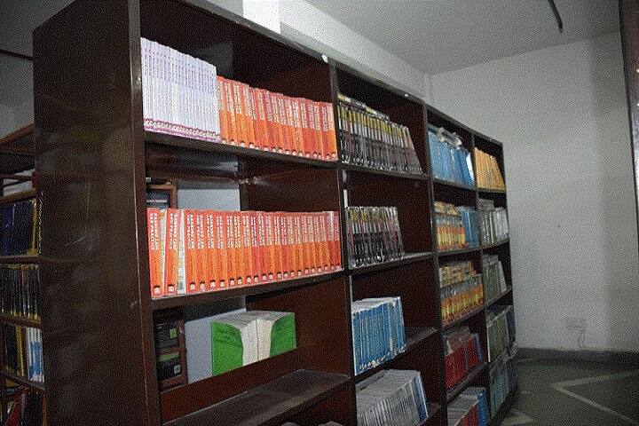 IIMT College of Science and Technology campus in Greater Noida, Uttar Pradesh, India — photo 4