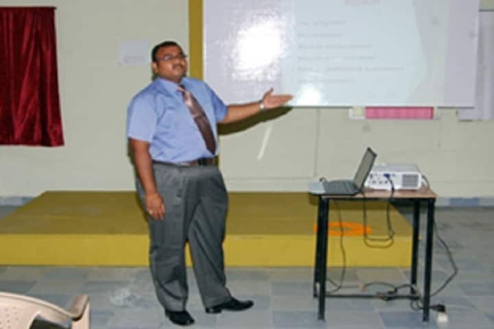 MNR College of Engineering and Technology campus in Sangareddy, Telangana, India — photo 5