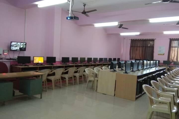 Konkan Gyanpeeth Rahul Dharkar College of Pharmacy and Research Institute campus in Karjat, Maharashtra, India — photo 2
