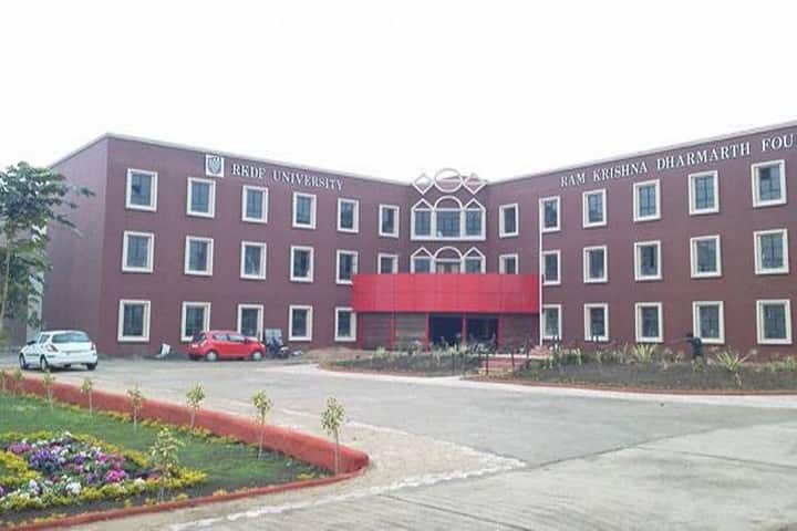 RKDF University campus in Bhopal, Madhya Pradesh, India — photo 2