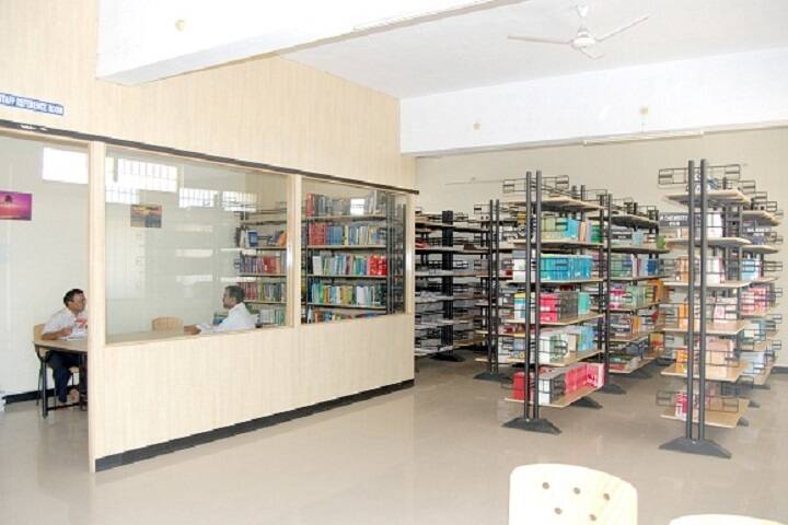KLE Society's College of Pharmacy campus in Nipani, Karnataka, India — photo 4