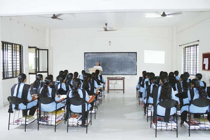 Mercy College of Nursing campus in Thalayolaparambu, Kerala, India — photo 2