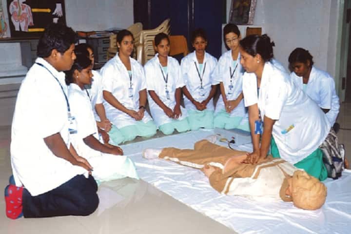 Meenakshi College of Nursing campus in Chennai, Tamil Nadu, India — photo 5