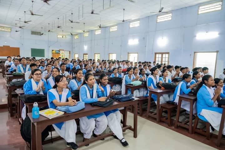 Digboi College campus in Dibrugarh, Assam, India — photo 1