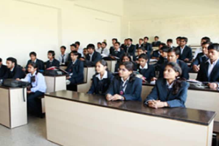 Mahatma Gandhi College of Pharmaceutical Science campus in Jaipur, Rajasthan, India — photo 4