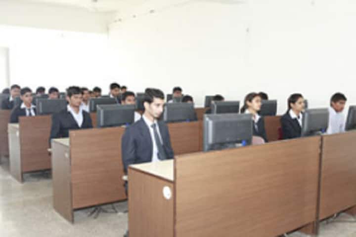Mahatma Gandhi College of Pharmaceutical Science campus in Jaipur, Rajasthan, India — photo 6