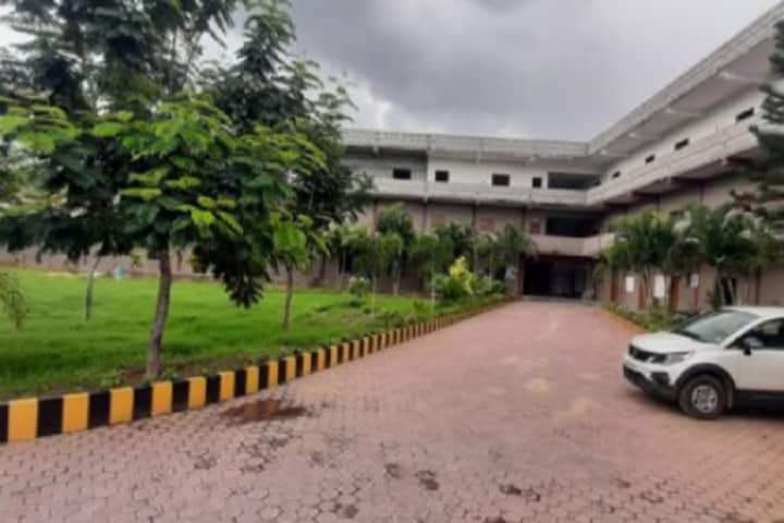 MCP campus in Nethaji Colony, Andhra Pradesh, India — photo 2