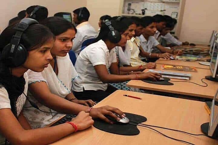 Suman Prakash Mahavidyalaya campus in Firozabad, Uttar Pradesh, India — photo 2