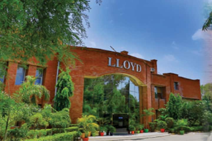 Lloyd Institute of Management and Technology Pharm campus in Greater Noida, Uttar Pradesh, India — photo 1