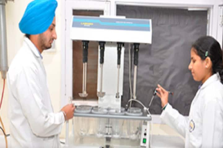Sukhdev Singh Mahavidyalaya and Pharmacy campus in Allahabad, Uttar Pradesh, India — photo 4