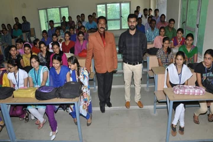 Aman Bhalla Institute of Engineering and Technology campus in Pathankot, Punjab, India — photo 2