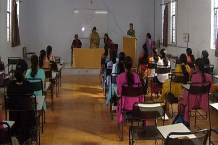 LB Rao Institute of Pharmaceutical Education and Research campus in Khambhat, Gujarat, India — photo 2