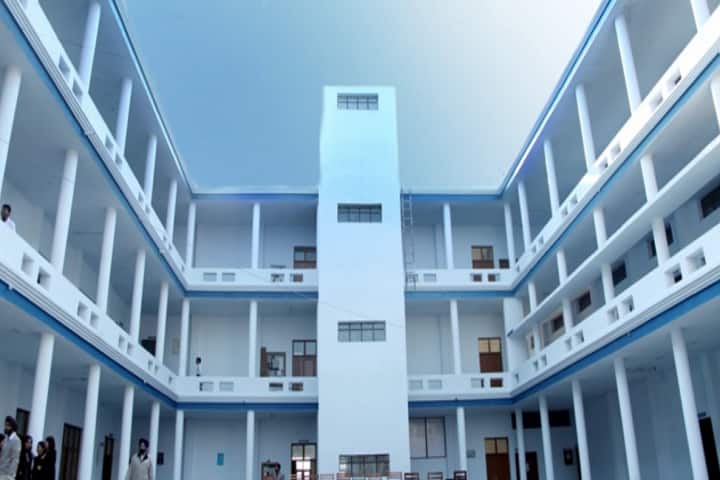 Lala Lajpat Rai College of Pharmacy campus in Moga, Punjab, India — photo 2
