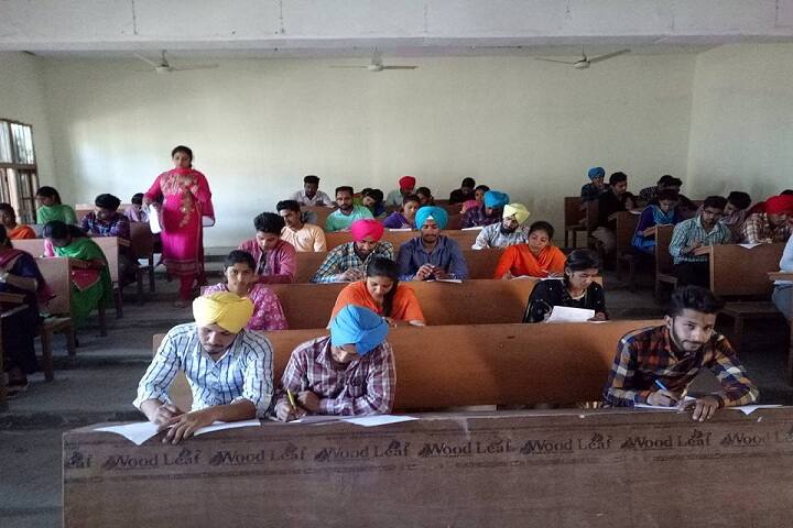 Lala Lajpat Rai College of Pharmacy campus in Moga, Punjab, India — photo 4