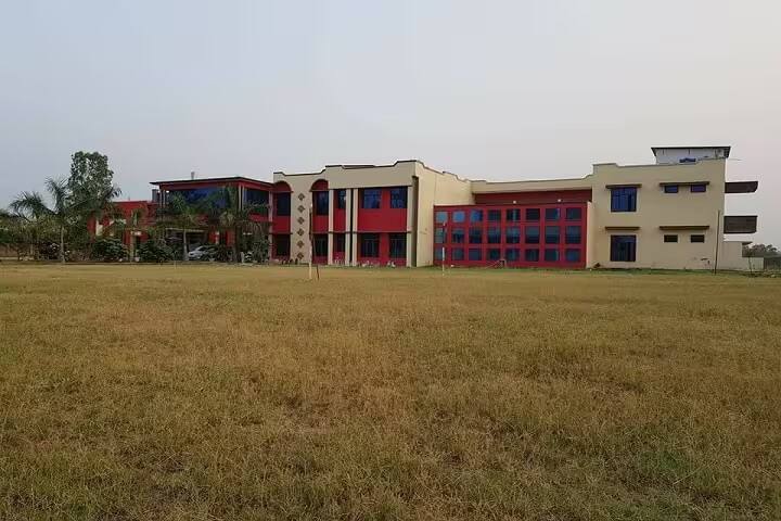 Lakshya Medical College campus in Bijnor, Uttar Pradesh, India — photo 1