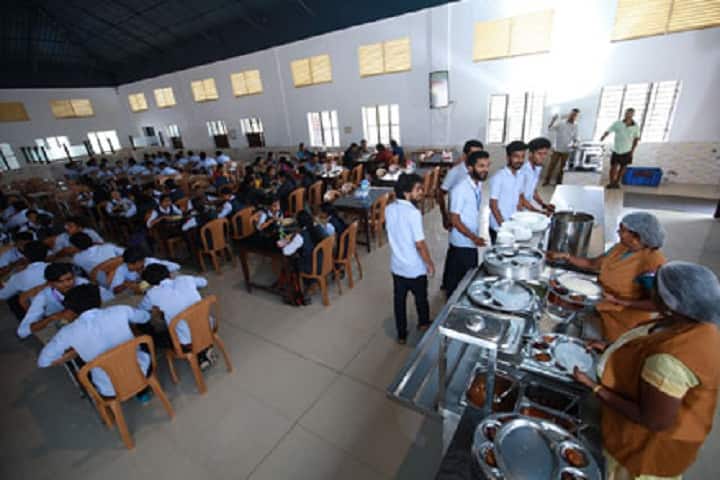 St Thomas College of Engineering and Technology campus in Alappuzha, Kerala, India — photo 3