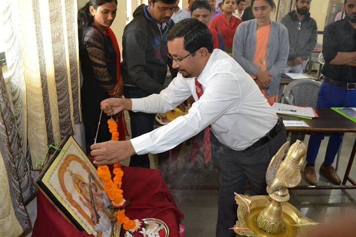 KD Gavit Diploma In Pharmacy College campus in Patharai, Maharashtra, India — photo 4