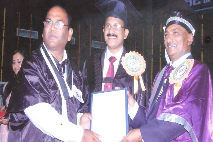 KGRL College of Pharmacy campus in Bhimavaram, Andhra Pradesh, India — photo 3