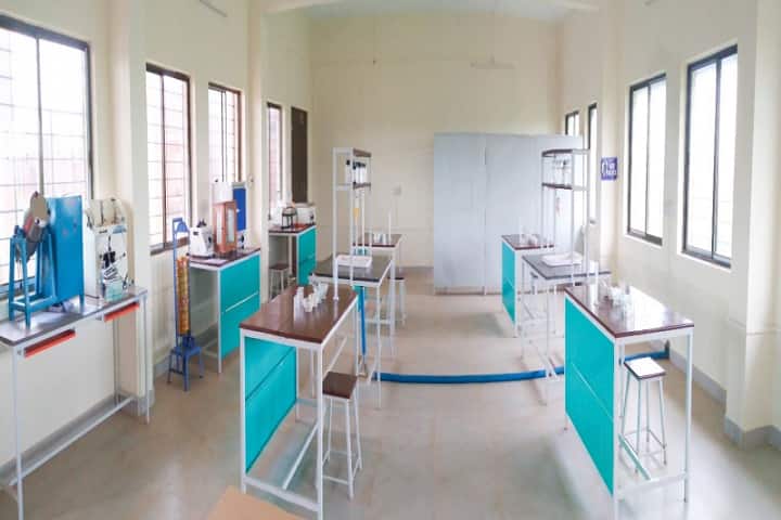 Vijayrao Naik College of Pharmacy campus in Sindhudurg, Maharashtra, India — photo 6
