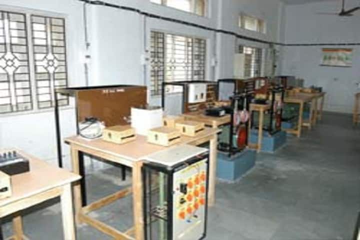 AY Dadabhai Technical Institute campus in Surat, Gujarat, India — photo 2