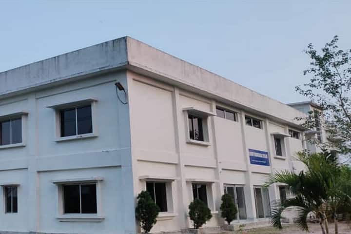 Siliguri Paramedical College campus in Jalpaiguri, West Bengal, India — photo 1