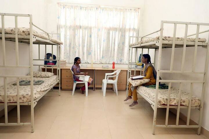 Sona Medical College of Naturopathy and Yoga campus in Salem, Tamil Nadu, India — photo 3