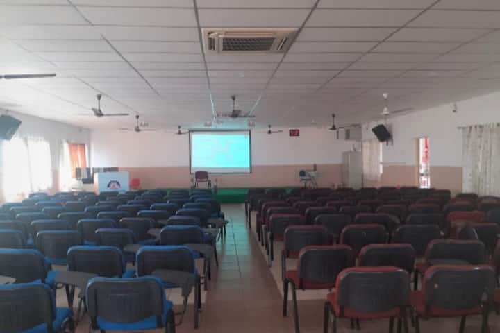 Vijaya Institute of Pharmaceutical Sciences for Women campus in Vijayawada, Andhra Pradesh, India — photo 3
