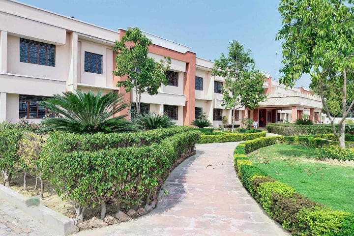 Silver Bells Institute for Higher Education campus in Muzaffarnagar, Uttar Pradesh, India — photo 2