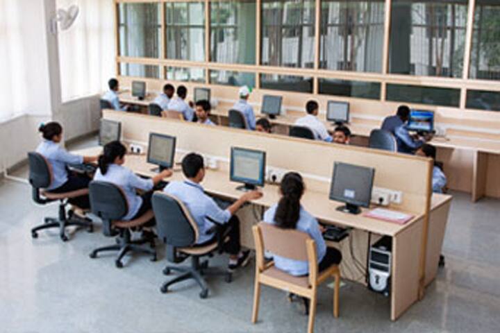 Krupanidhi College of Nursing campus in Bangalore, Karnataka, India — photo 4