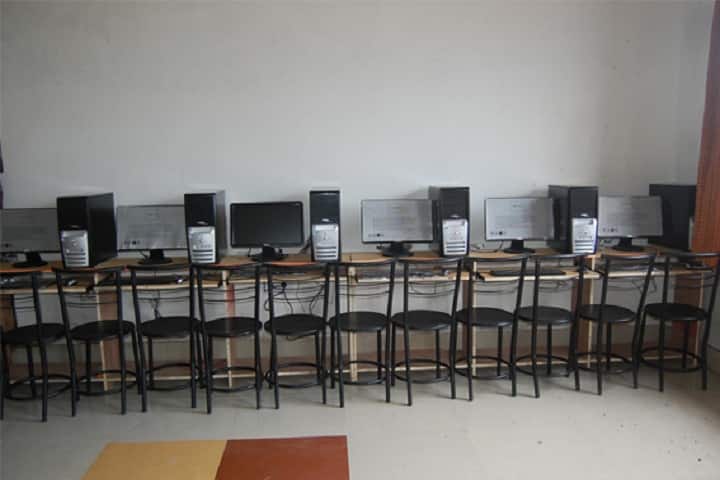 Doon College of Education campus in Saharanpur, Uttar Pradesh, India — photo 3