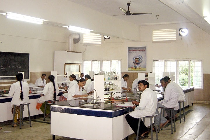 Vignan Pharmacy College campus in Vadlamudi, Andhra Pradesh, India — photo 6