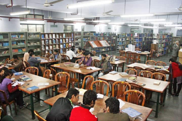 Institute of Vocational Studies campus in New Delhi, Delhi, India — photo 3