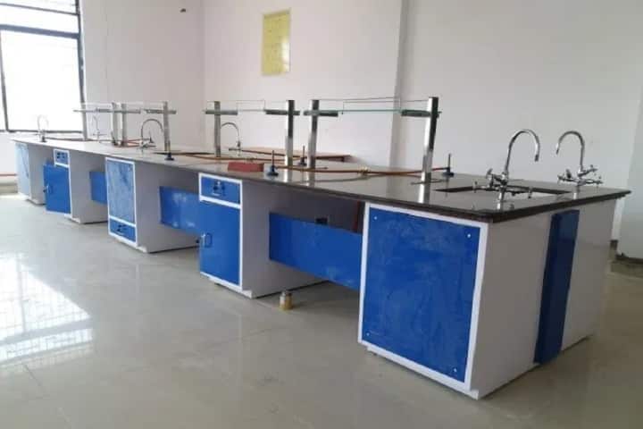 Ismail Mehta College of Pharmacy campus in Jalna, Maharashtra, India — photo 3