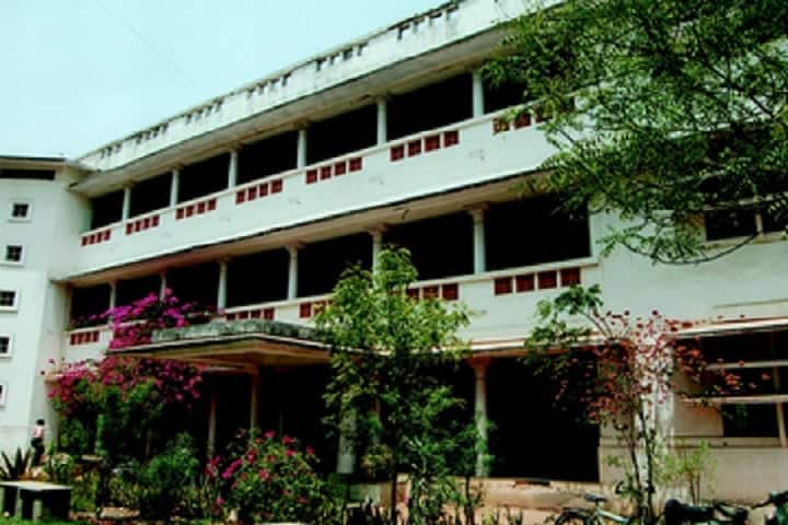 AG Teachers College campus in Ahmedabad, Gujarat, India — photo 2