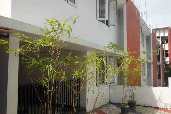 KIMS College of Nursing campus in Thiruvananthapuram, Kerala, India — photo 4